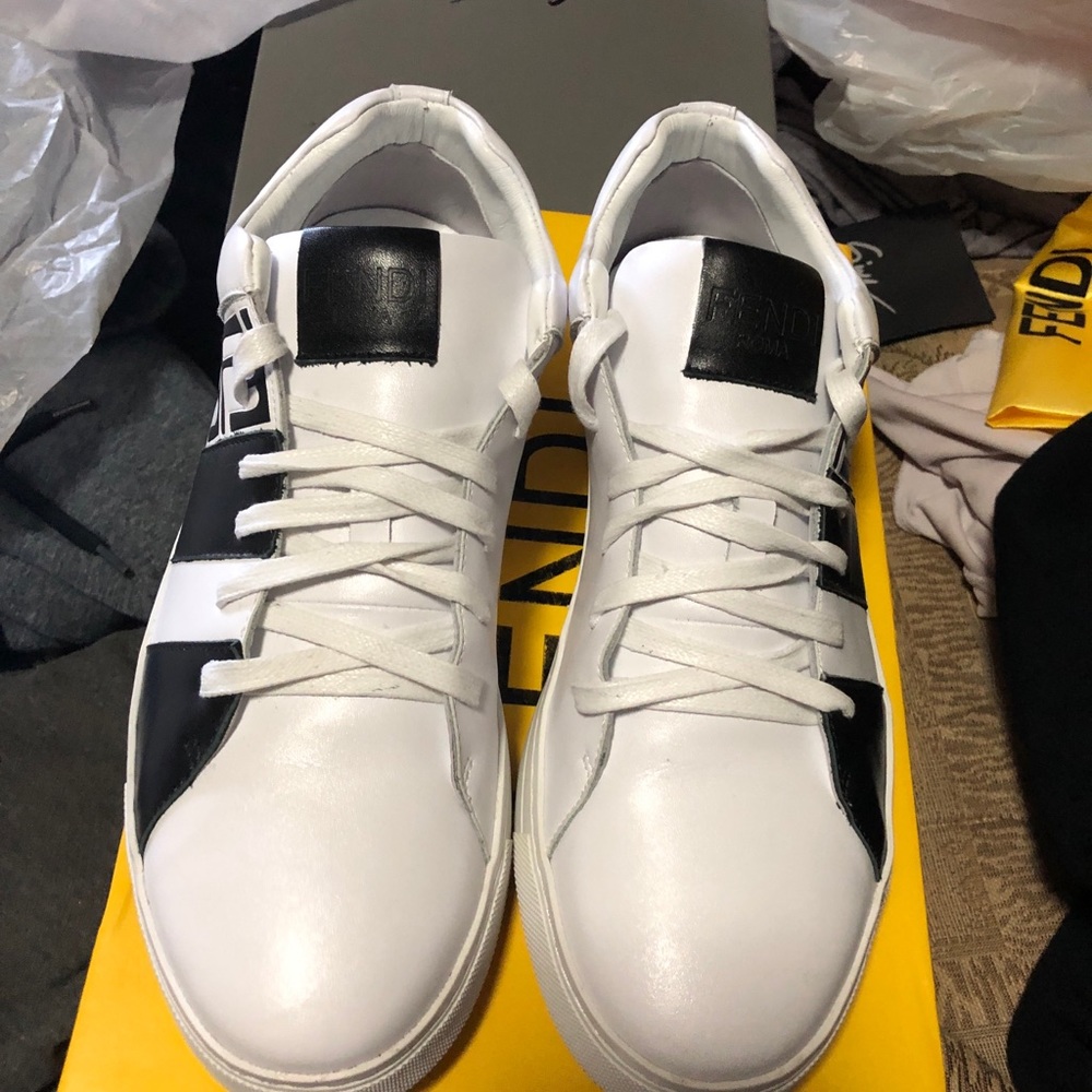 Fendi Sneakers sz 43. Worn once. 10/10. $250